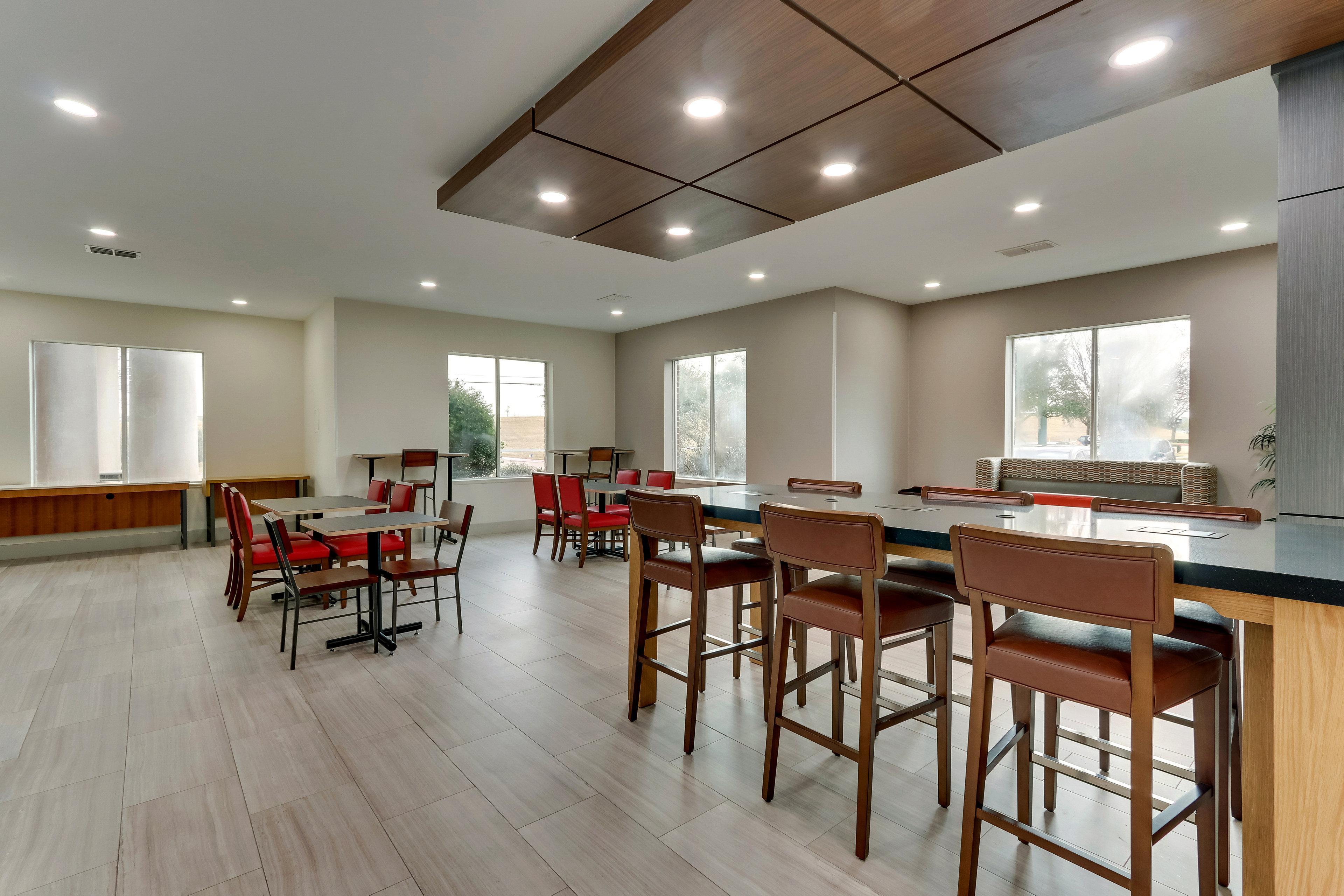 Holiday Inn Express & Suites Waxahachie By Ihg Bagian luar foto