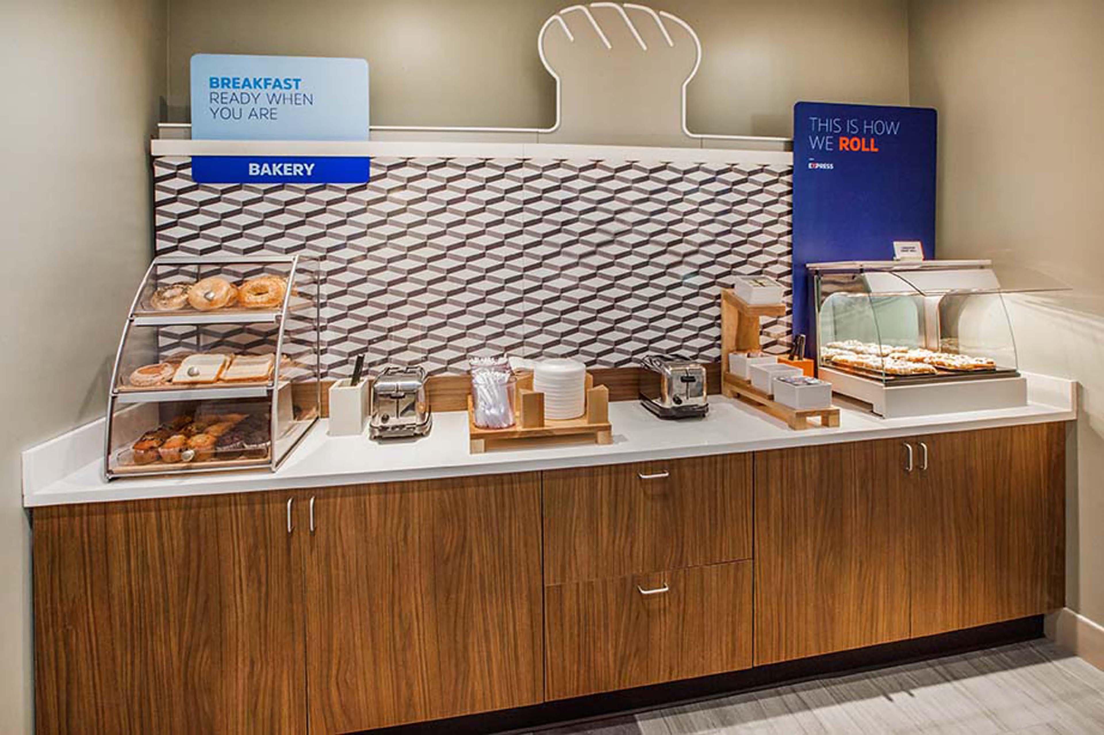 Holiday Inn Express & Suites Waxahachie By Ihg Bagian luar foto